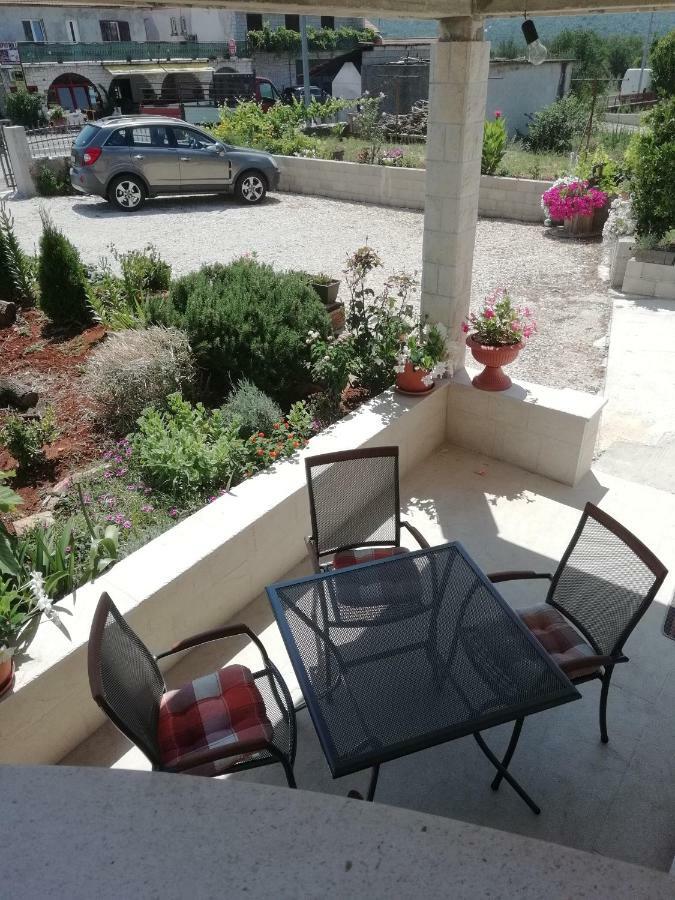 Apartment Nada 로고즈니차 외부 사진