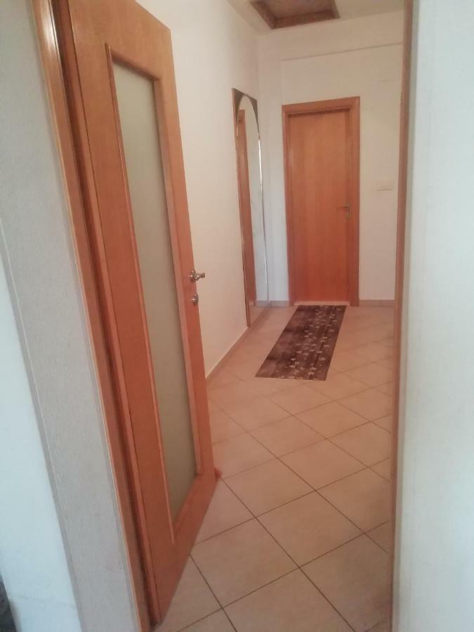 Apartment Nada 로고즈니차 외부 사진